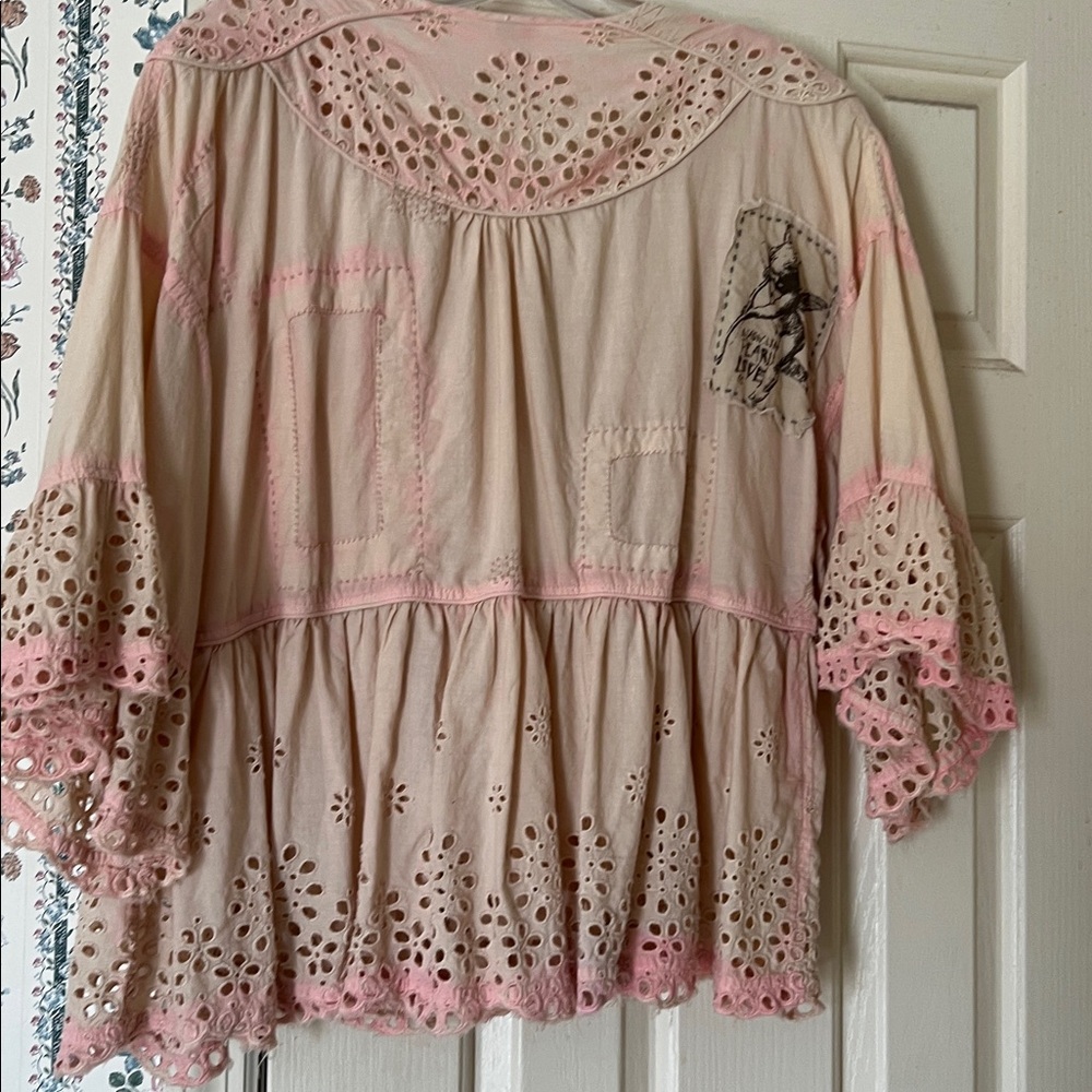 Magnolia Pearl top one size fits most - Picture 6 of 6